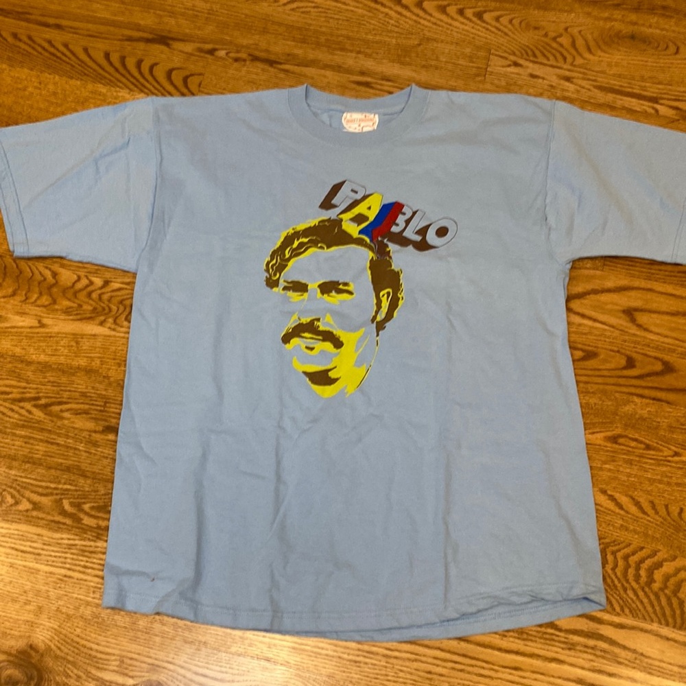 Mens XL Pablo Escobar graphic print tee shirt
